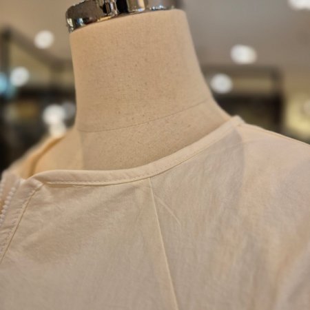 루즈핏 밑단 스트링 바람막이 점퍼