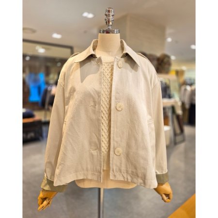 소매 배색 숏 트렌치코트