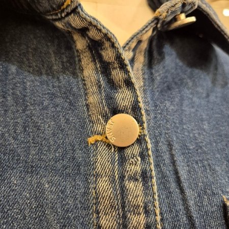 오버핏 숏 데님 셔츠