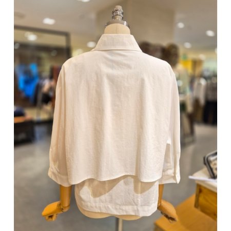 이중 덧단 케이프 셔츠