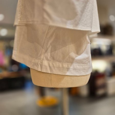 이중 덧단 케이프 셔츠