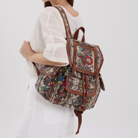 삭루츠 한나 백백